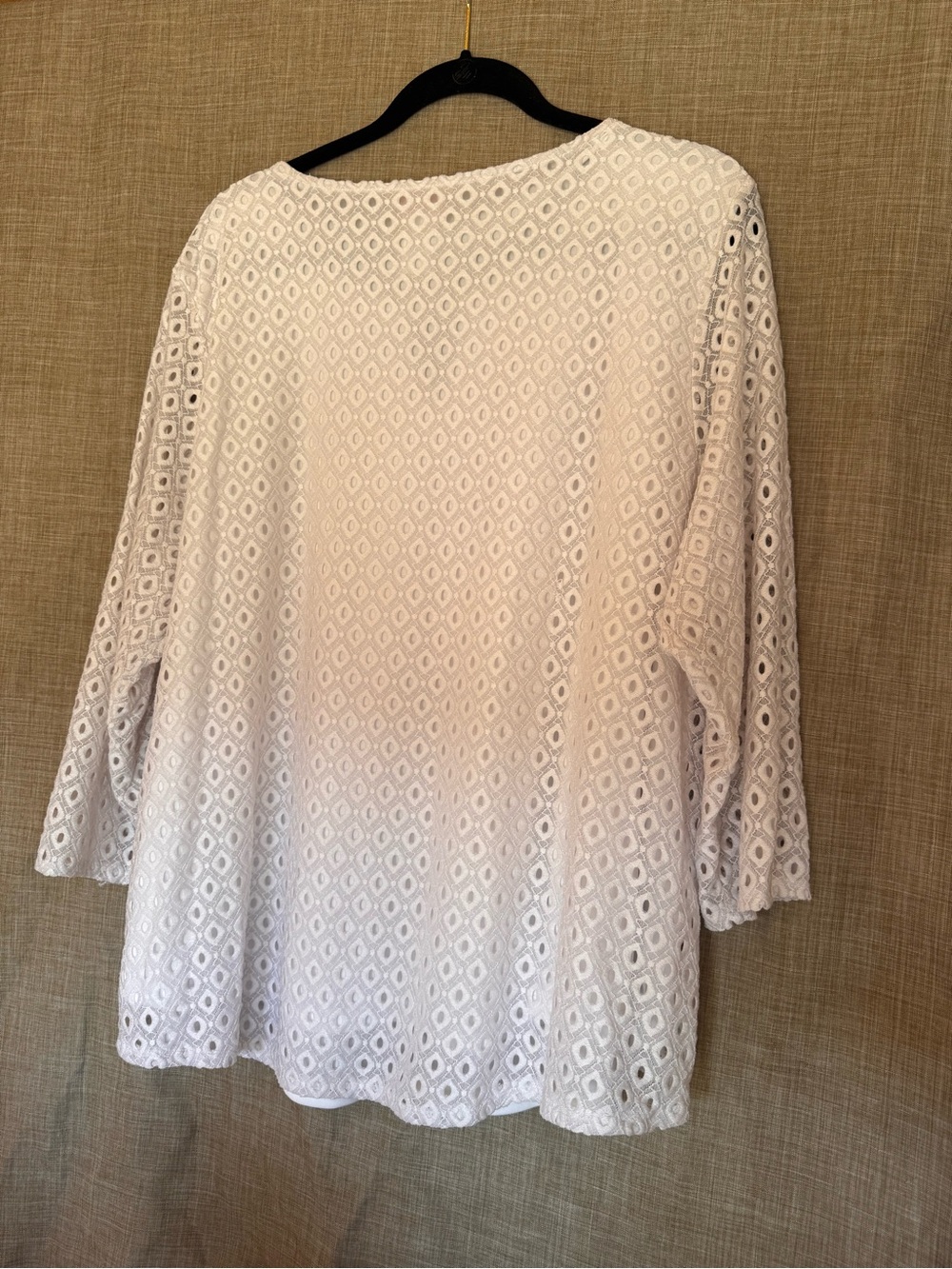 Ruby Rd. Cream Lace Keyhole Tunic - Picture 3 of 4